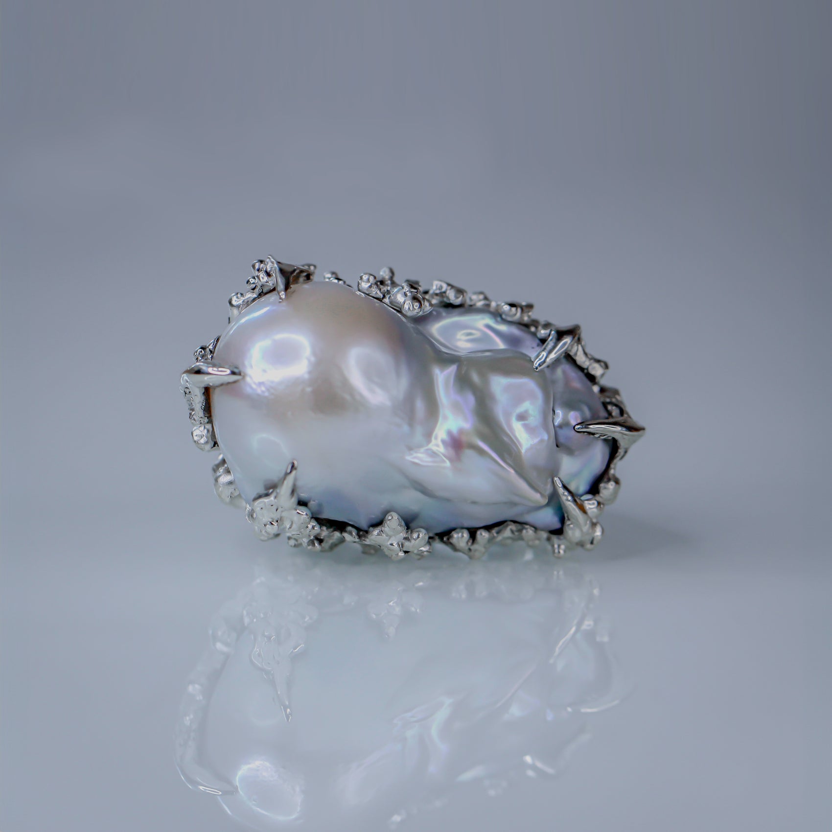 Venus Baroque Pearl Ring