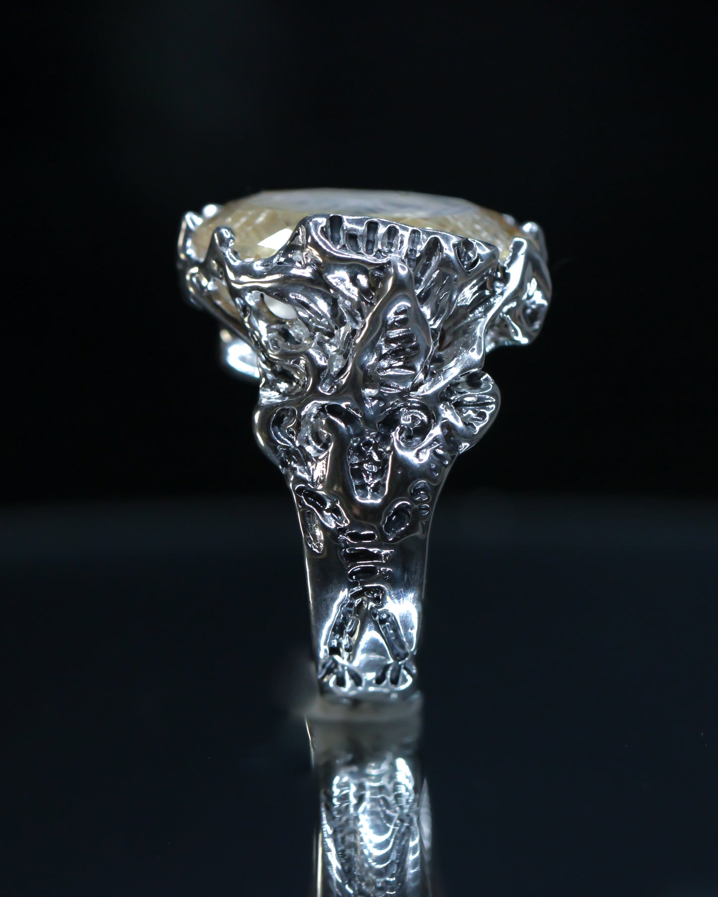 Tides of Tethys talisman ring
handcrafted astrological talisman Tides of Tethys