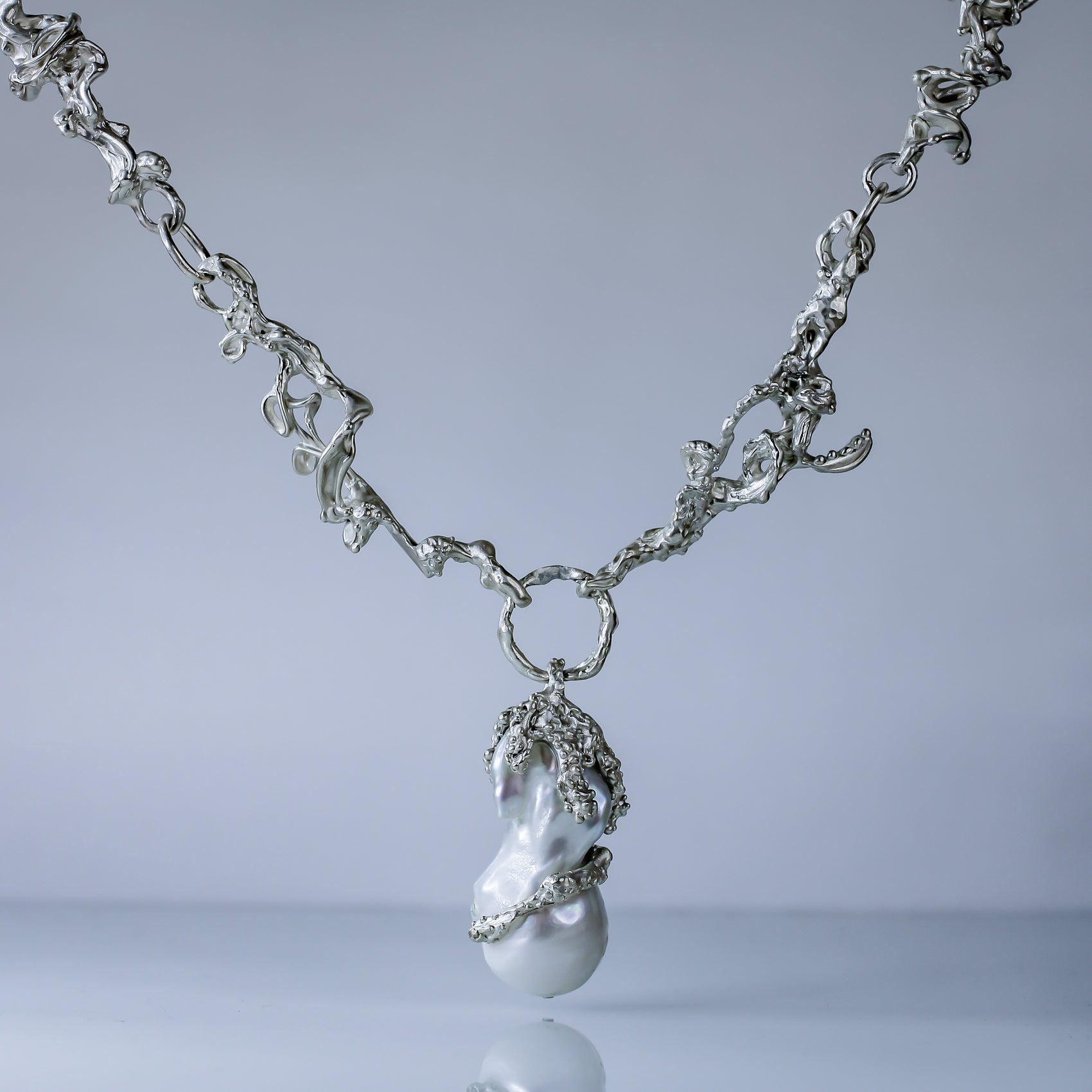 Venus' Grotto Pearl Baroque Necklace