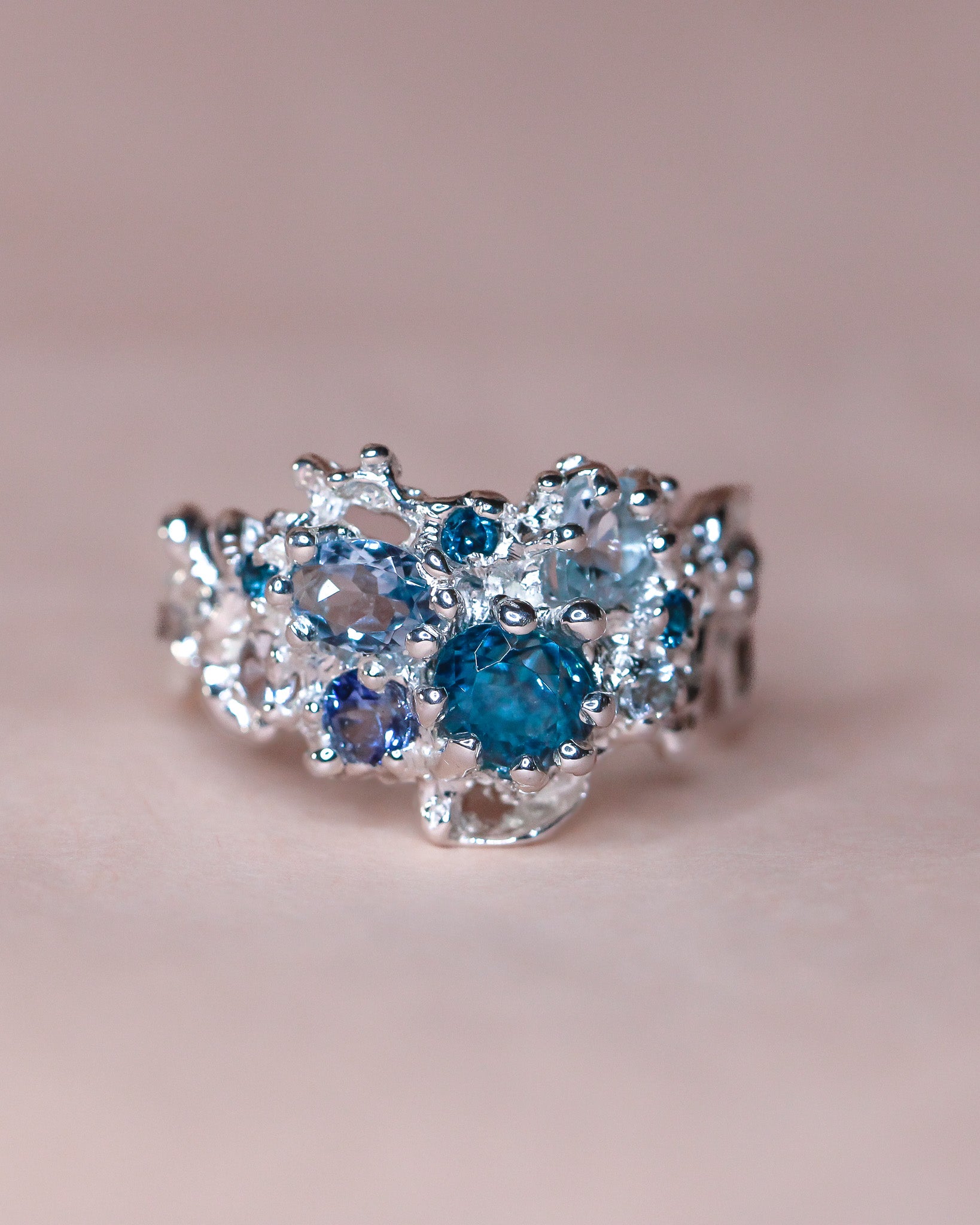 Venus Pelagia Ring