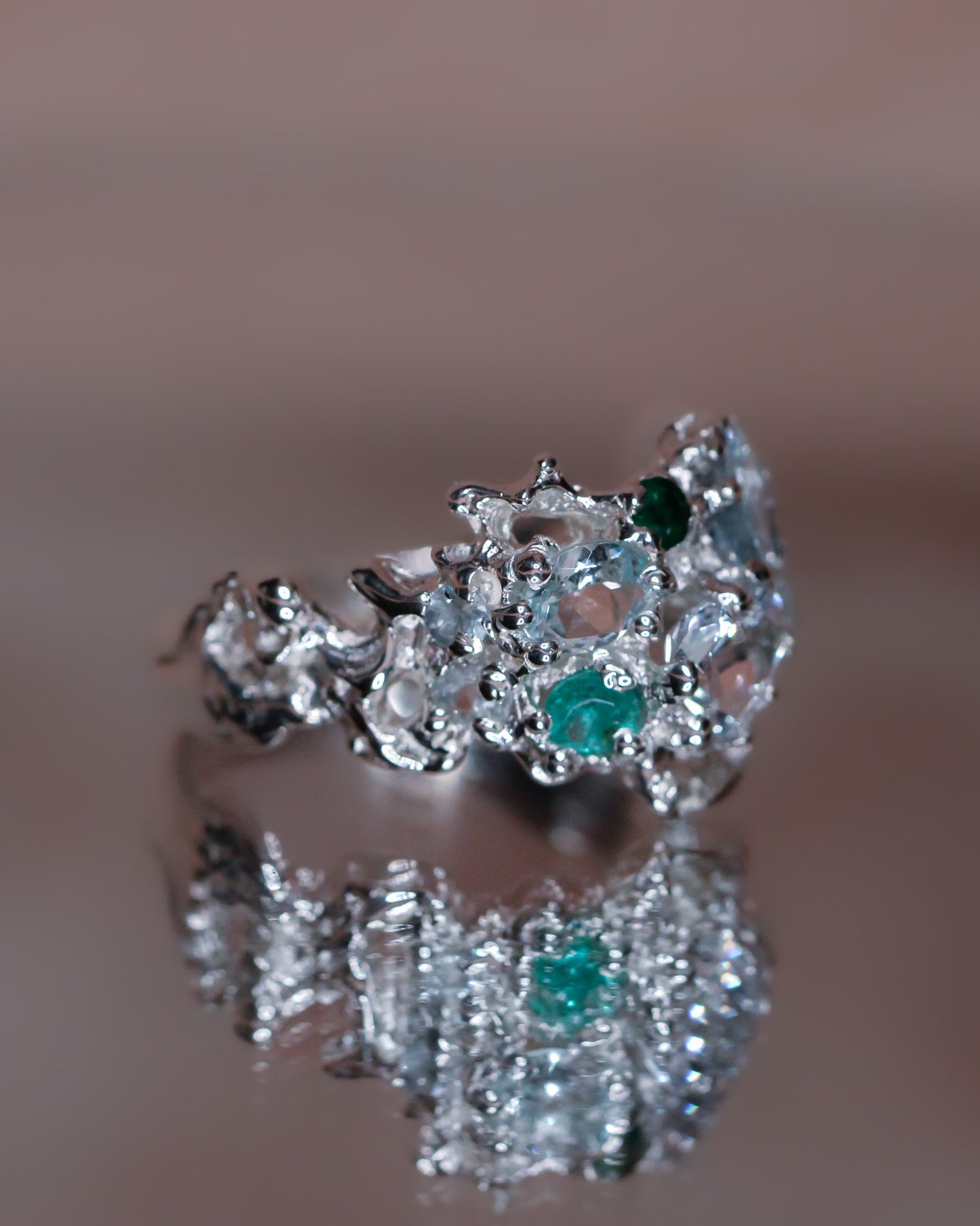 Venus Viridimaris Ring