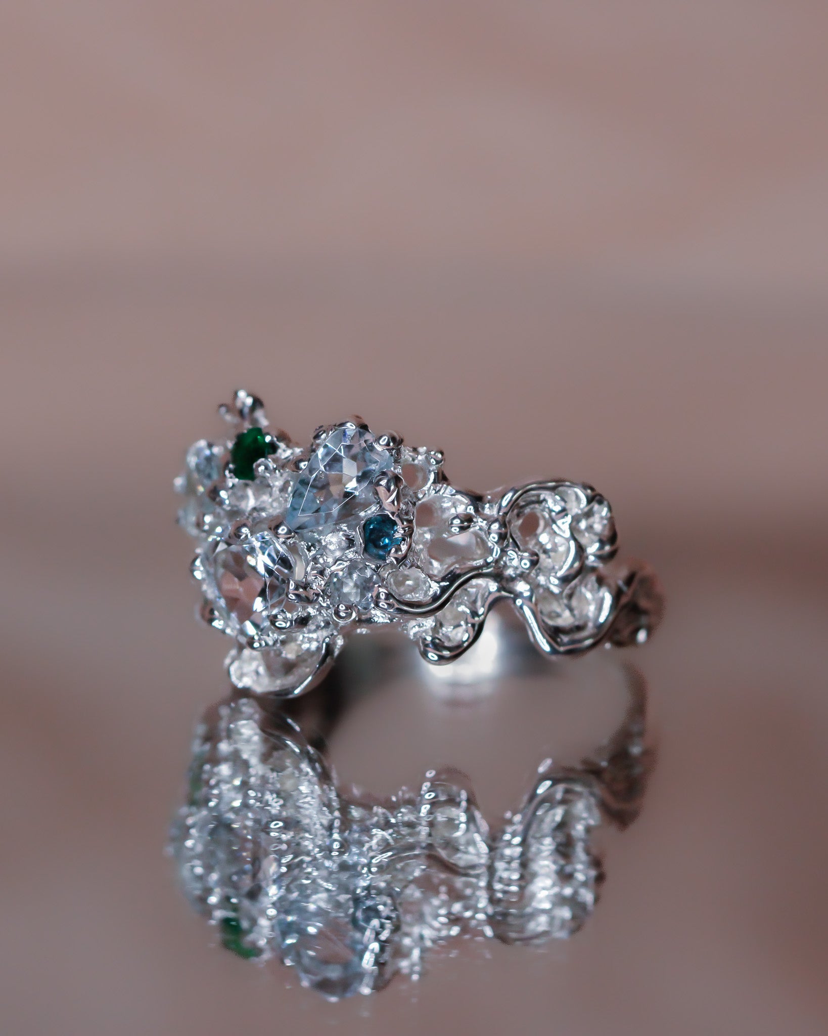 Venus Viridimaris Ring